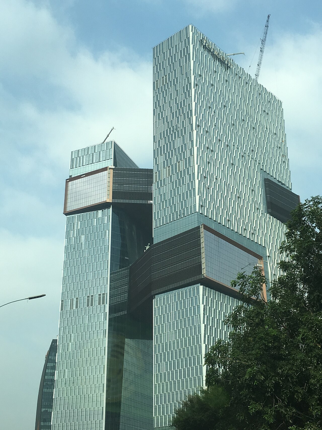 腾讯滨海大厦，深圳（图源：Wikimedia Commons）